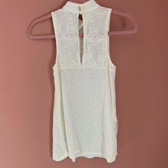 Blouse - Picture 2 of 4